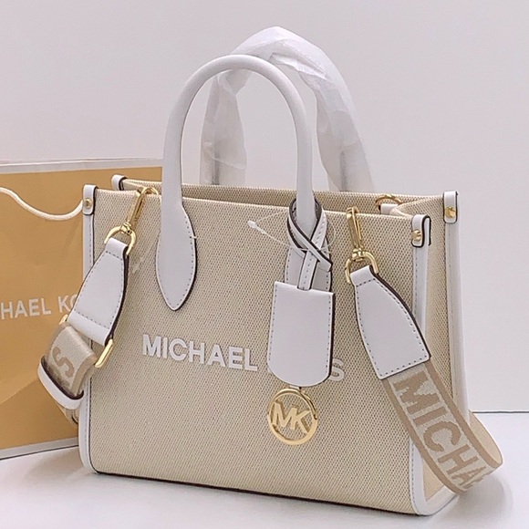 Michael Kors Mirella Sm Shopper Top Zip Logo Crossbody XBODY Bag MK
Optic White - Picture 2 of 16